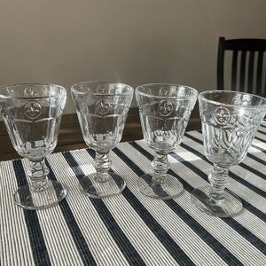 Amici Fleur De Lys Glass Water Goblets